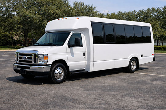 18-passenger minibus rental Oxford TX
